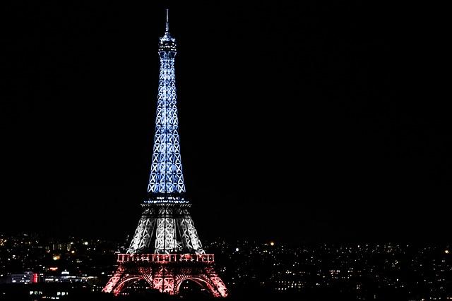Paris: Eiffel Tower Summit Access by Night