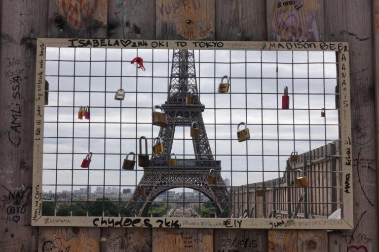 לגו ופאזל מגדל אייפל – חוויה, אתגר ומתנה מושלמת